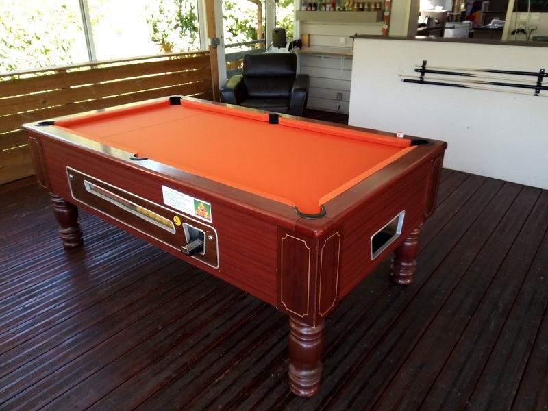 Réfection de tapis de billard. 8 pool