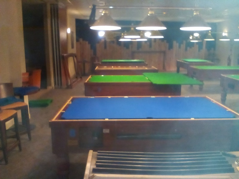 Réfection de tapis de billard. 8 pool