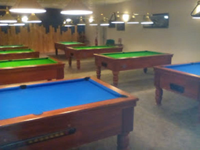 Réfection de tapis de billard. 8 pool