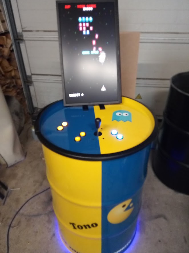 Borne d'arcade vintage Pacman, fabriqué par Electronic Concept. "Le TONO"